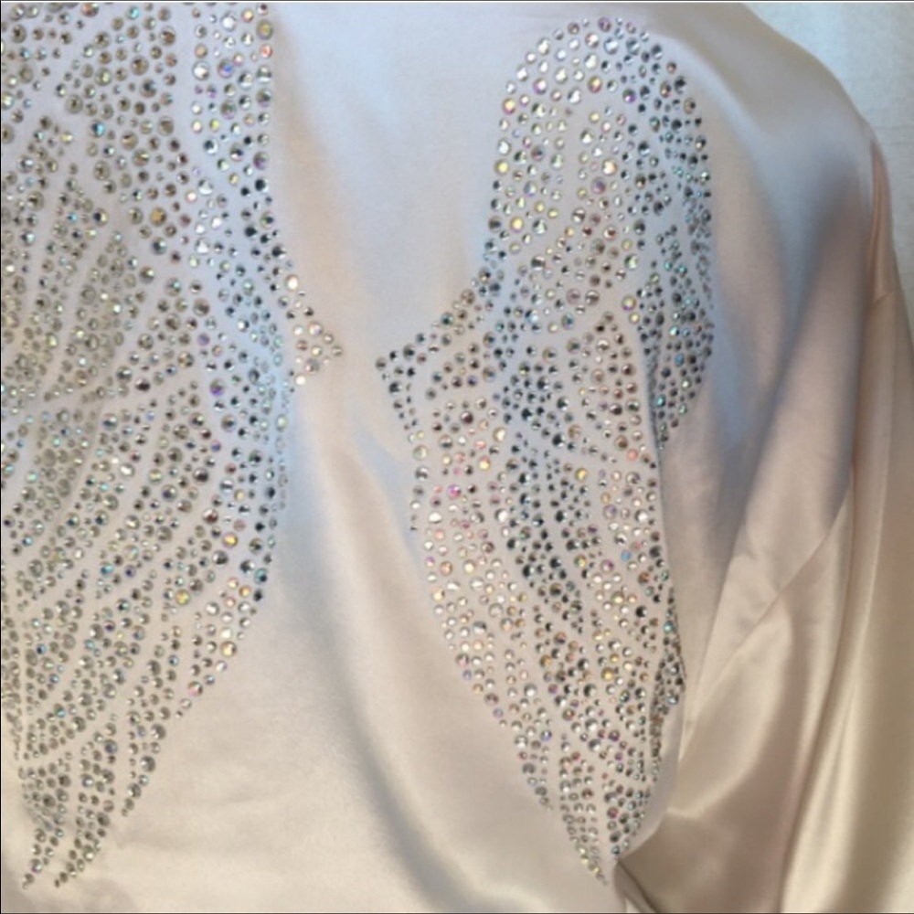 NWT VICTORIA'S SECRET BRIDAL RARE GORGEOUS ROBE WITH SWAROVSKI CRYSTALS FASHION